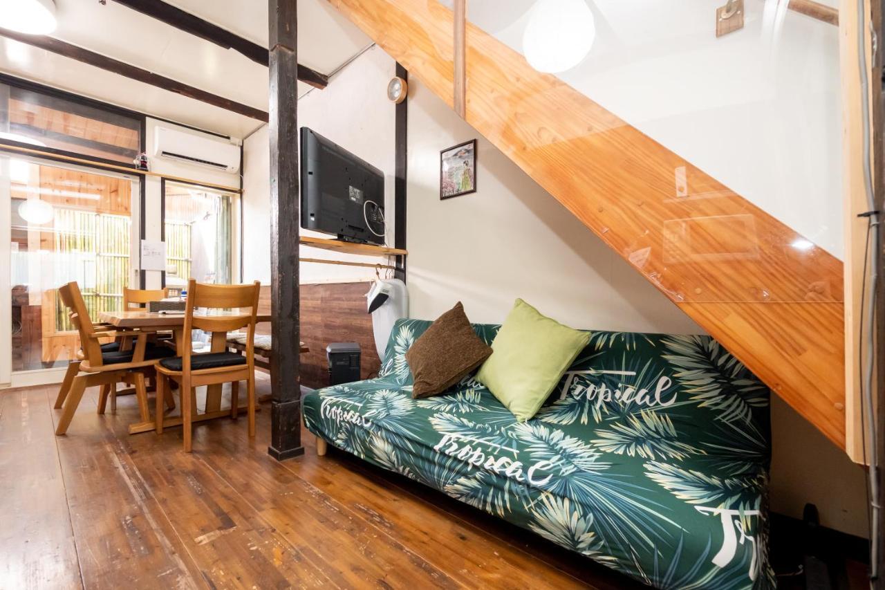 Guesthouse Oneworld Shijo四条京町屋 Kyoto Exterior photo