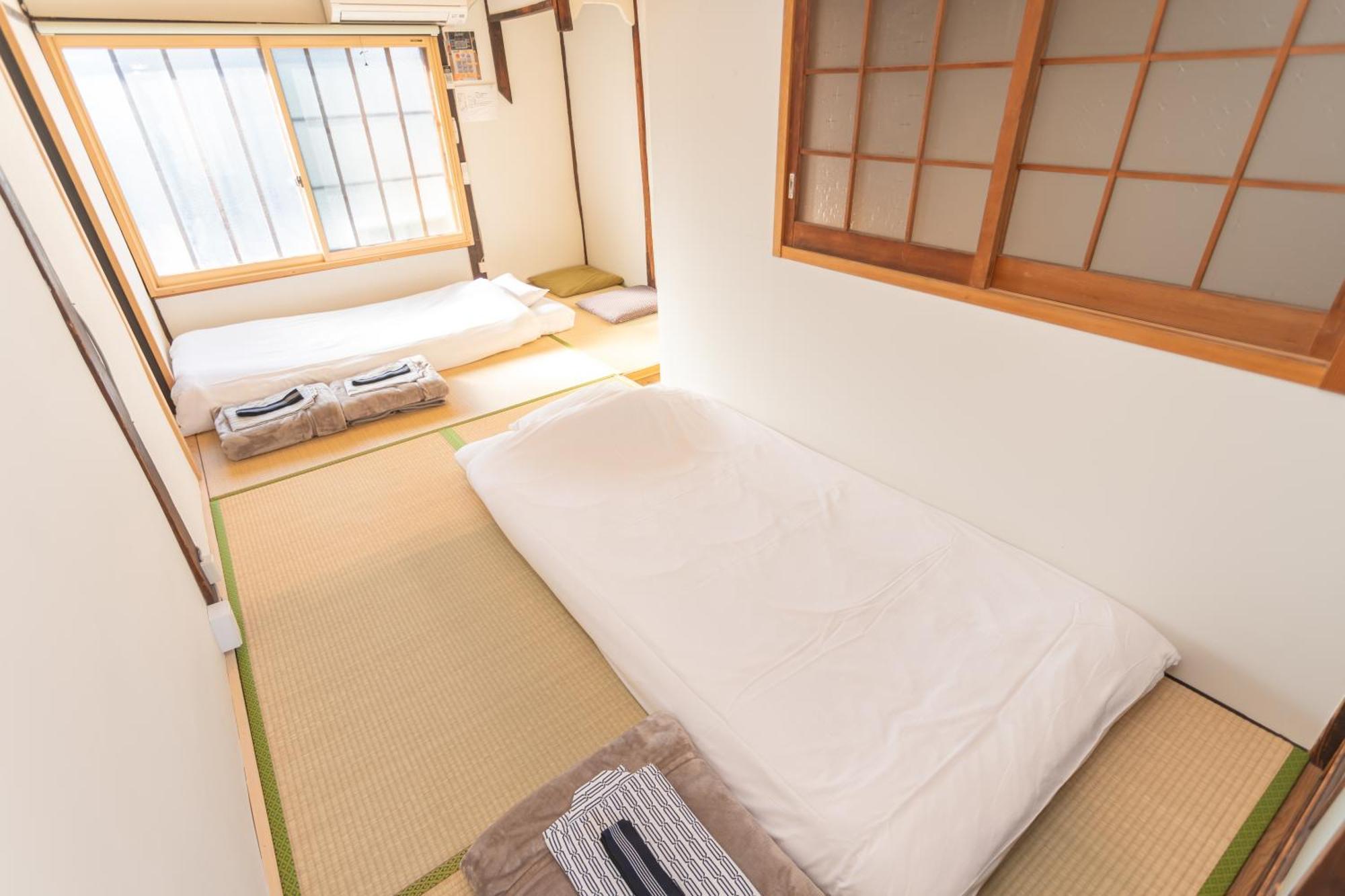 Guesthouse Oneworld Shijo四条京町屋 Kyoto Exterior photo